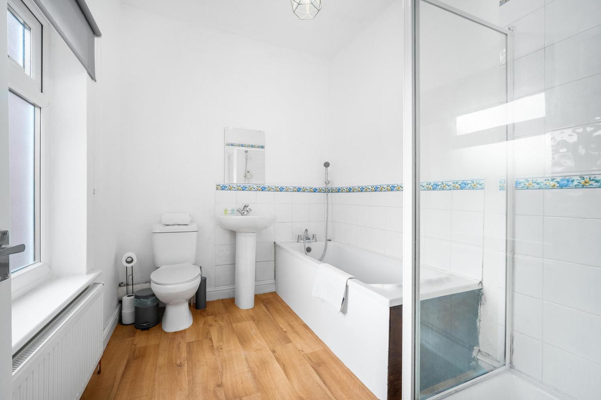 Harborne 2 Bedroom House - Parking - Smart Tv - Wifi - 62W برمنغهام المظهر الخارجي الصورة