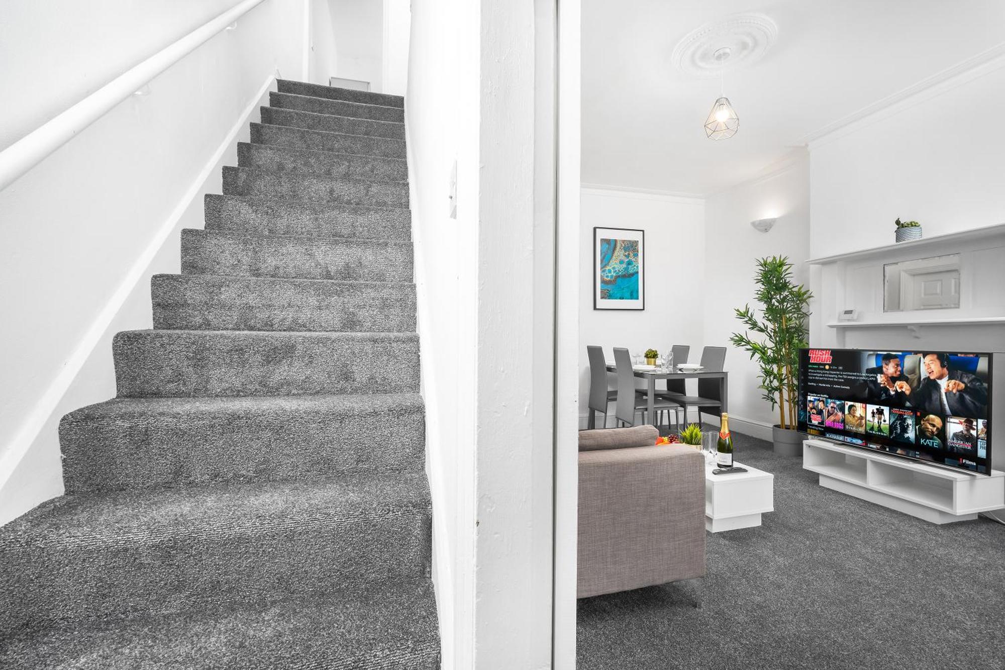 Harborne 2 Bedroom House - Parking - Smart Tv - Wifi - 62W برمنغهام المظهر الخارجي الصورة