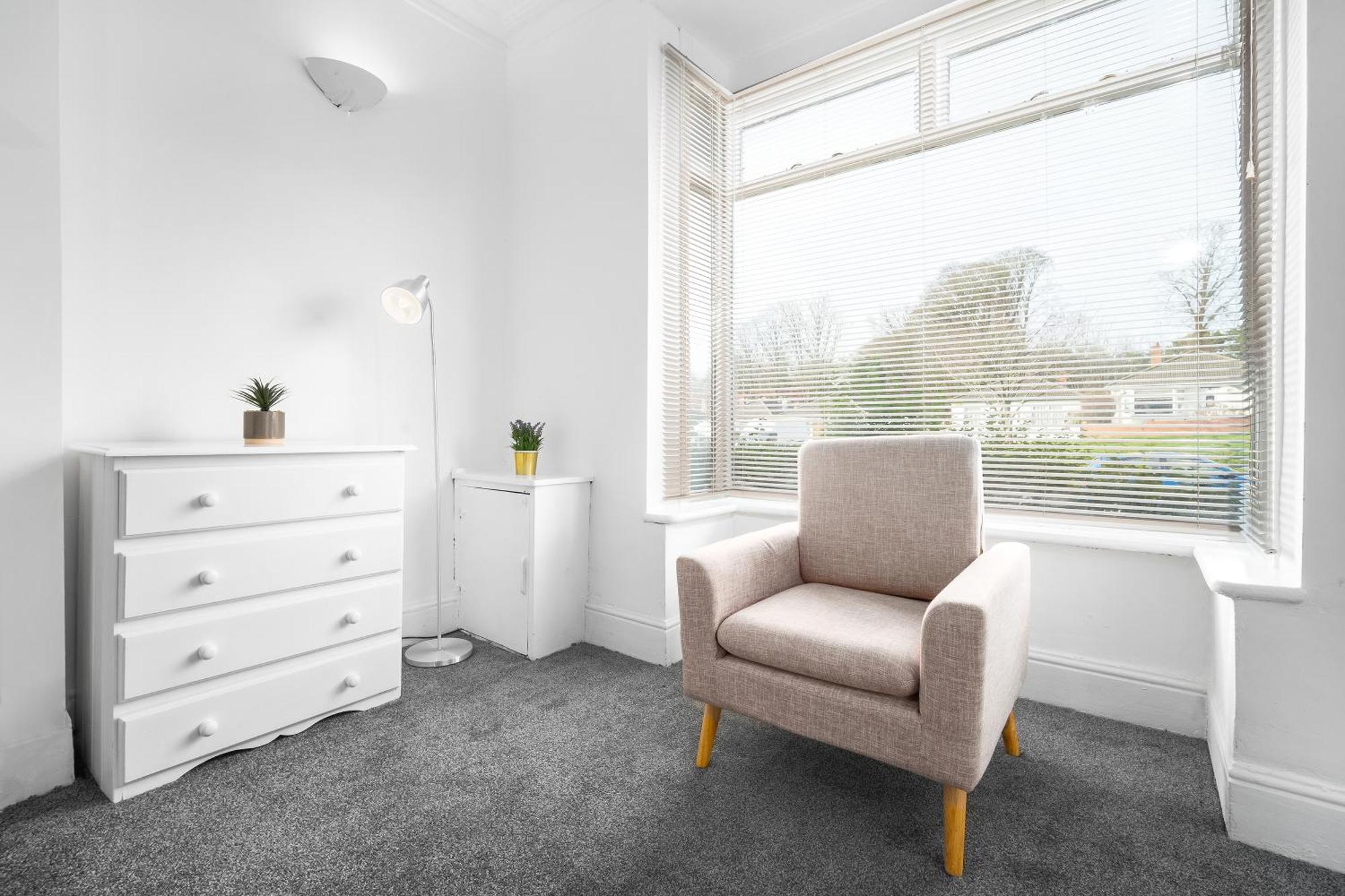 Harborne 2 Bedroom House - Parking - Smart Tv - Wifi - 62W برمنغهام المظهر الخارجي الصورة